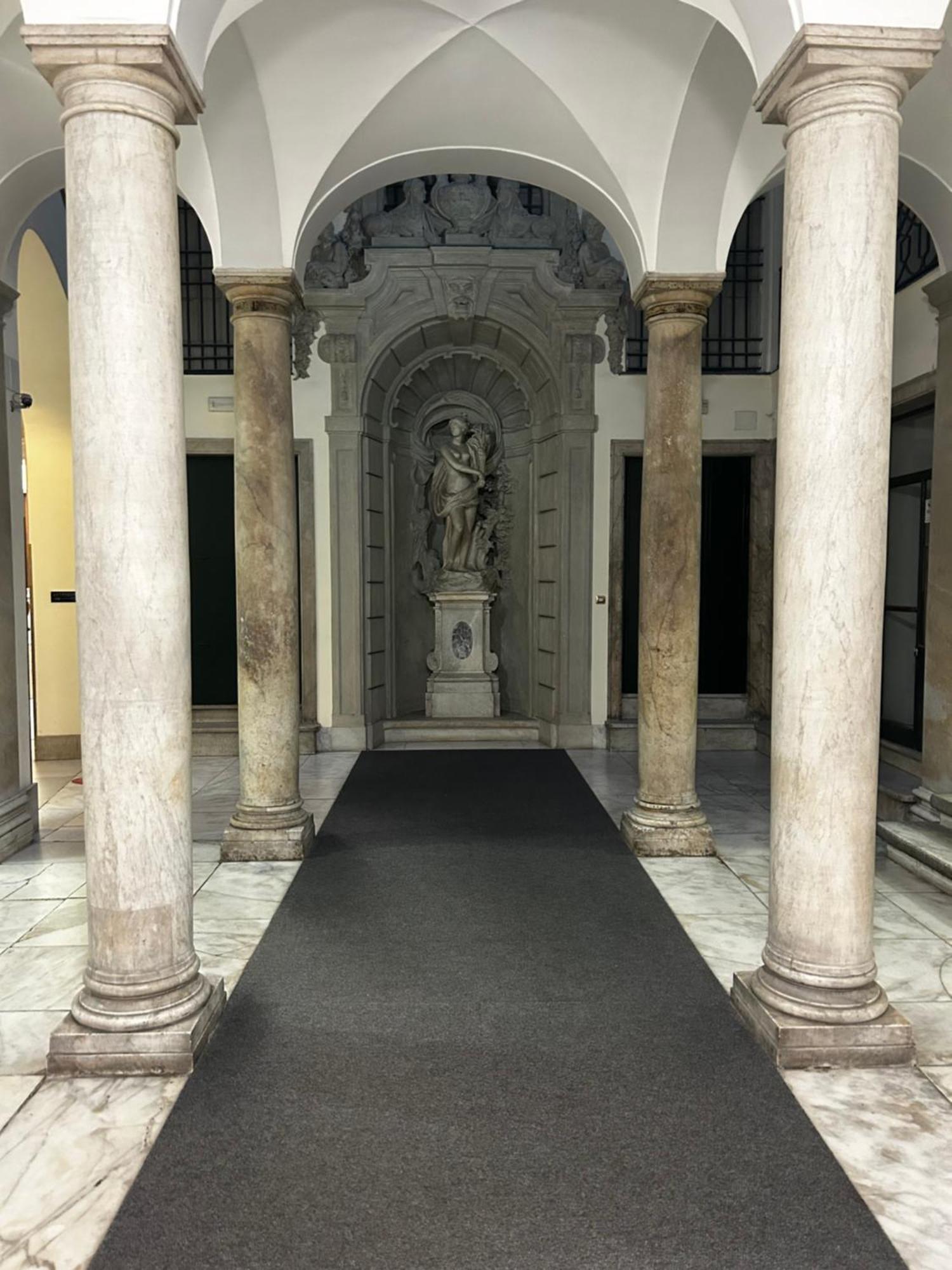 Le Colonne Di San Luca Affittacamere Genoa Luaran gambar